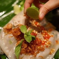 ข้าวเกรียบปากหม้อญวน(ปากหม้อคุณป๋อม