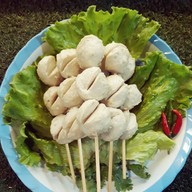ส้มตำ นายธีร์อิส้ายพาสวบ ส้มตำ ยำคอหมูย่าง ตลาดร่วมเจริญสะพานขาว