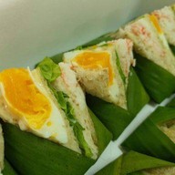 ไก่ทอดน้ำปลา บ้านต้นข้าว