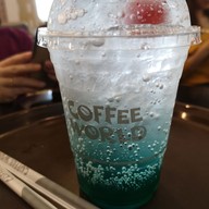 เมนูของร้าน Coffee World Terminal 21 ชั้น 2