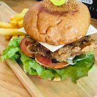 วินเทจการ์เด้น จ.นครนายก