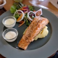 วินเทจการ์เด้น จ.นครนายก