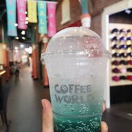 เมนูของร้าน Coffee World Terminal 21 ชั้น 2