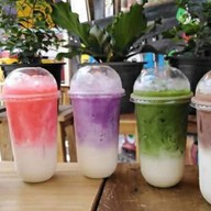 Eat@All นมเหนียว เครปนมสด  สาขาเดียว