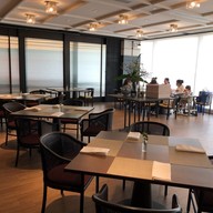 เรือนต้น โรงแรมมณเฑียร