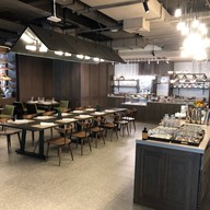 เรือนต้น โรงแรมมณเฑียร