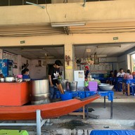 ก๋วยเตี๋ยวเรือ ป ประทีป บางปะอิน