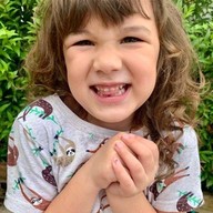 PINK BOX พริ้ง บ๊อก Mae Hia