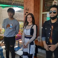 ก๋วยเตี๋ยวฮั้งเพ้งร้านเจ๊บุษ ถนนเก้ากิโล ปากซอยเขาน้ำซับ