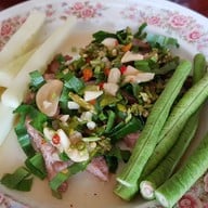 มิ่งหลี หน้าพระลาน
