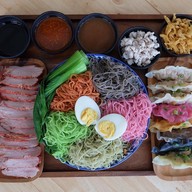 Mee Ok (หมี่โอเค) สามย่าน