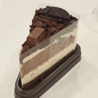 Dee-taw-jai Lotus อ่างทอง