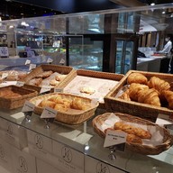 Eric Kayser Emporium