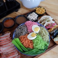 Mee Ok (หมี่โอเค) สามย่าน