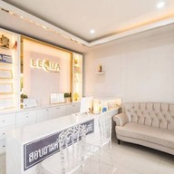 เลอค่า LEQUA Plastic Surgery Clinic