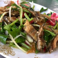 เมนูของร้าน บุ๋ม โต้รุ่ง