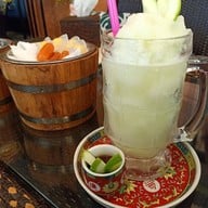 เมนูของร้าน ริมทาง @ ฉลอง