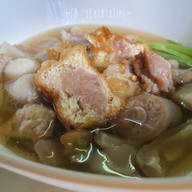 เมนูของร้าน ก๋วยเตี๋ยวหางหมู สูตรดั้งเดิม สงขลา