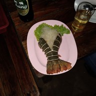 ร้านเจ้โสภาซีฟู้ดหาดแม่รำพึง