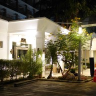 ดิเอมเพรส The Empress Chinese Restaurant โรงแรมรอยัลปริ๊นเซส หลานหลวง
