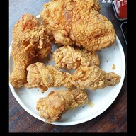 เมนูของร้าน 2+4