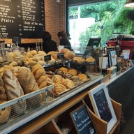 บรรยากาศ Marzipan Cafe' marketvillae Hua-Hin