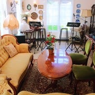 หน้าร้าน The Little House Cafe and Restaurant