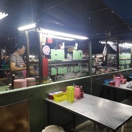 เจริญยิ่งบะหมี่เกี๊ยว หน้าแมงปอ