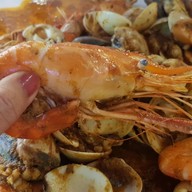 ตลาดนัดเลียบด่วนรามอินทรา