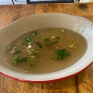 อิคเลช เตี๋ยวยักษ์ ประชาอุทิศ