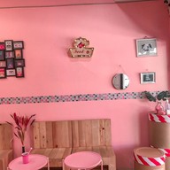 The Mone - Ice cream & cafe