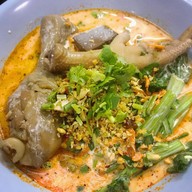 ชายสี่ บะหมี่เกี๊ยว สาขา ป่าไม้