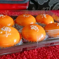 เปี๊ยะลาวา By.ผู้ชายแสนดี