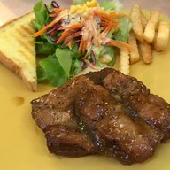 เมนูของร้าน สีลมสเต็กเฮ้าส์ ศรีราชา