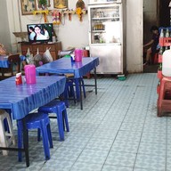 บรรยากาศ ข้าวแกงป้าอ้วน