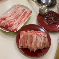 Shabu Ji ประชาอุทิศ