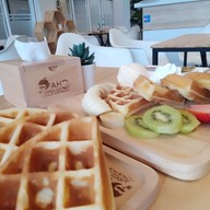 เมนูของร้าน ฐาณ์กาญจณ์ cafe & restaurant  คลองหลวง