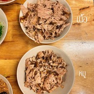 ขนมจีน หน้ามอรังสิต(ร้านอยู่ข้าง7ฝั่งตรงข้ามทางออกมอ)