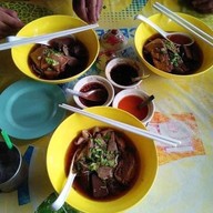 ก๋วยเตี๋ยวเป็ด จอมยุทธ บางปลา