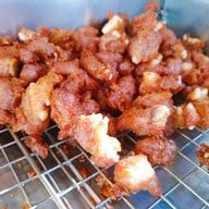 คุณเรียม เนื้อทอด หมูทอด ตลาดลุงเพิ่ม