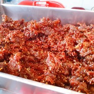 คุณเรียม เนื้อทอด หมูทอด ตลาดลุงเพิ่ม