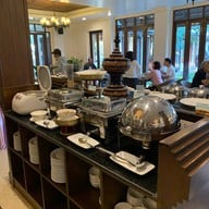 โรงแรมเวียงแก้ว