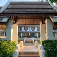 โรงแรมเวียงแก้ว