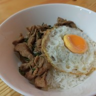 เมนูของร้าน 420356 สาขาธรรมนูญวิถี