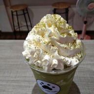 miu miu cafe
