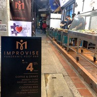 Improvise Panoramic Roof Bar