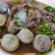 เมนูของร้าน ก๋วยเตี๋ยวลูกชิ้นล้วน 2