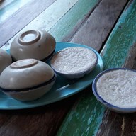 เมนูของร้าน ก๋วยเตี๋ยวเรือทองสุข