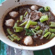 เมนูของร้าน ก๋วยเตี๋ยวเรือทองสุข