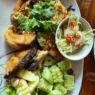 เมนูของร้าน ครัวผักหวานบ้าน ไร่นฤบดินทร์ สาขา 1 แสงชูโต